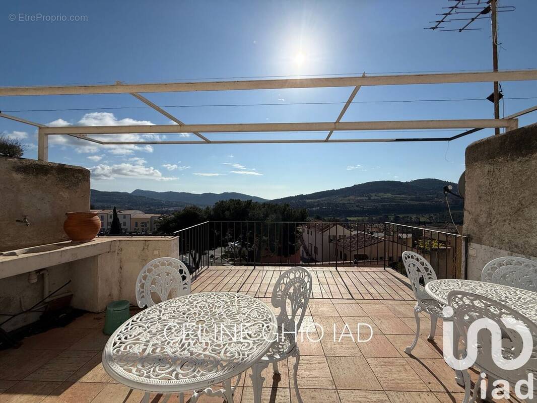 Photo 1 - Maison à LA CADIERE-D'AZUR