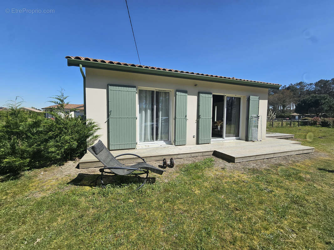 Maison à ONESSE-ET-LAHARIE