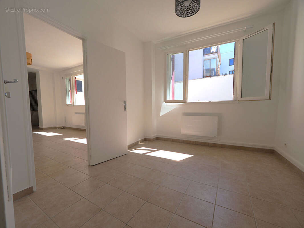 Appartement à ROMAINVILLE
