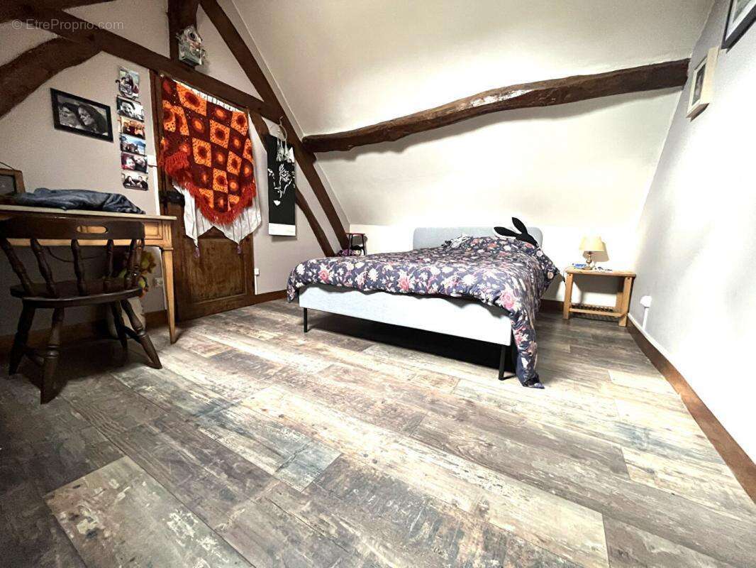 Maison à BEZU-SAINT-ELOI