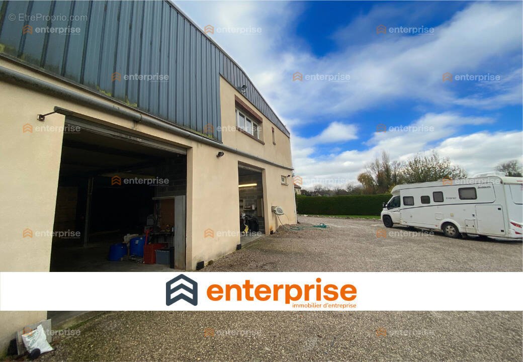 Commerce à BOUBERS-SUR-CANCHE