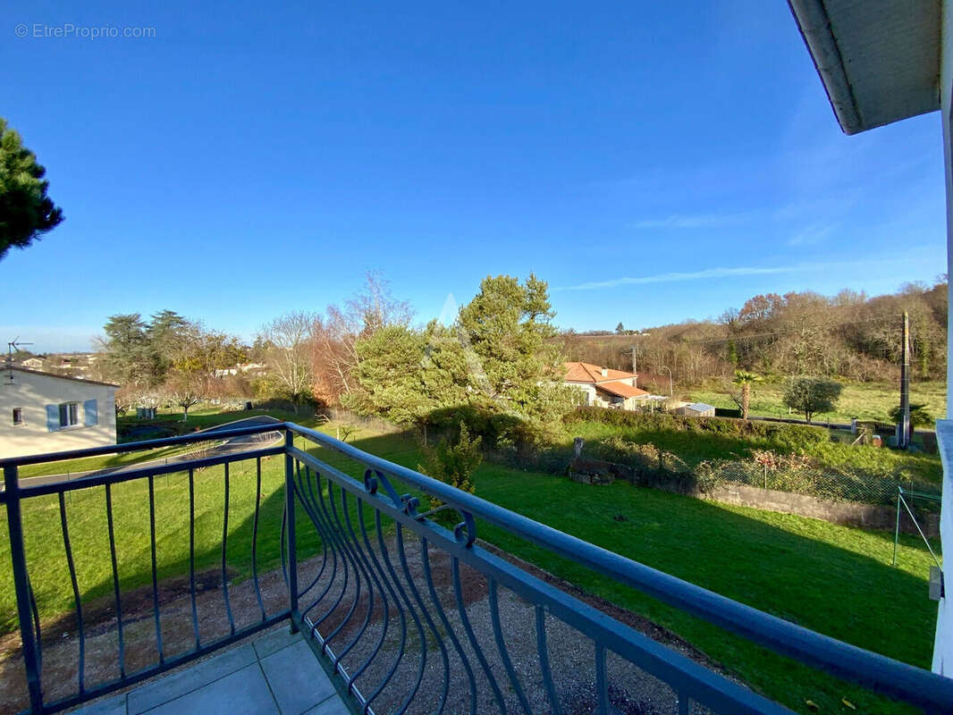 Appartement à JONZAC