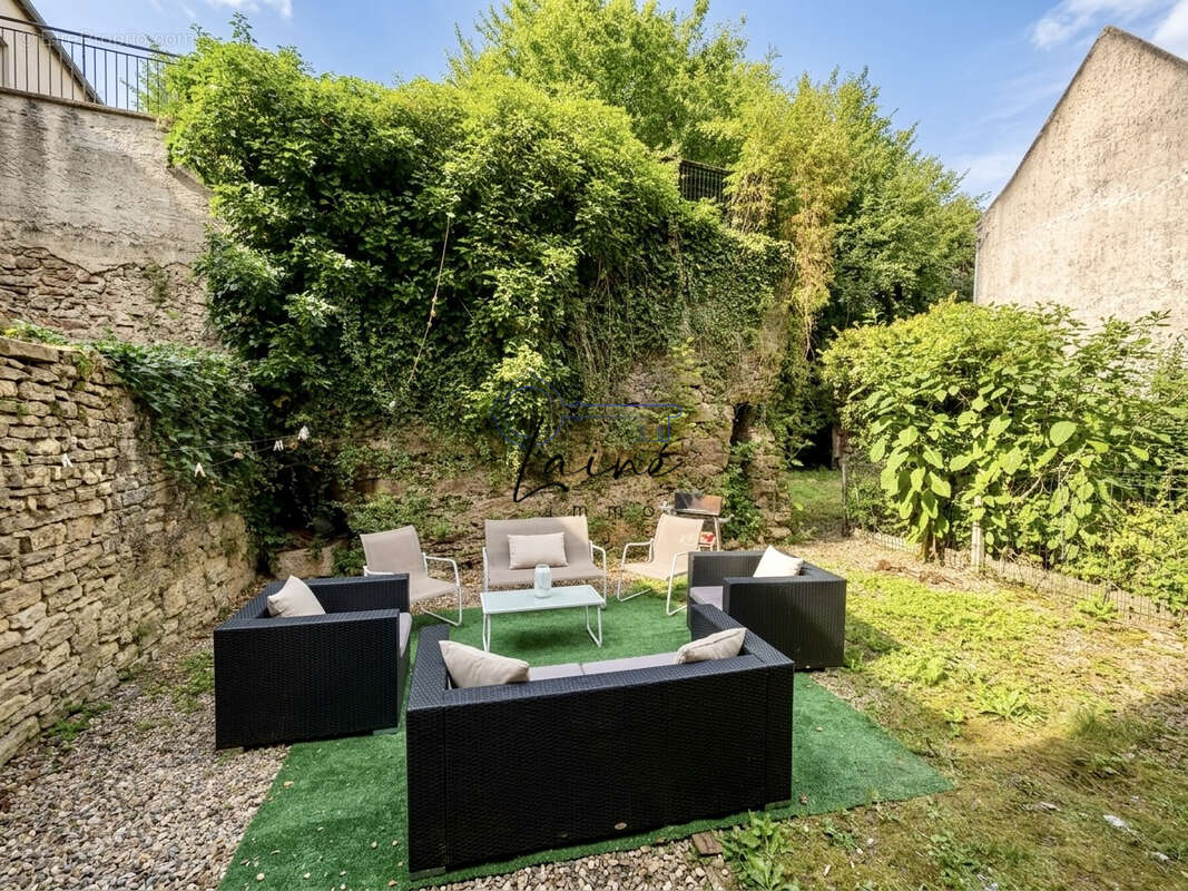 Maison de ville proche toutes commodités avec jardin - photo 4