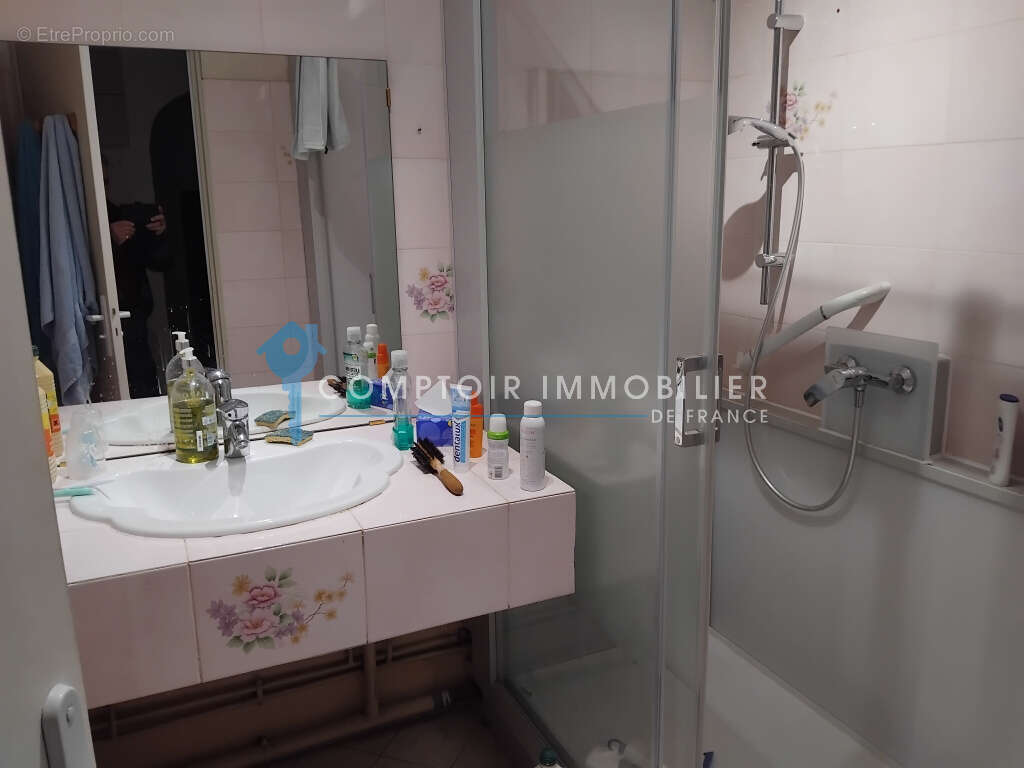 Appartement à SAINTE-FOY-LES-LYON