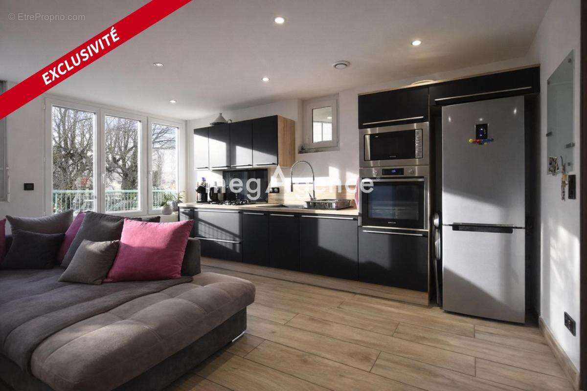 Appartement à SAINT-ETIENNE