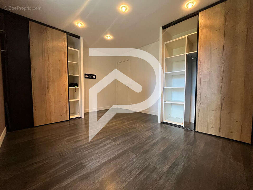 Maison à SAINT-VRAIN