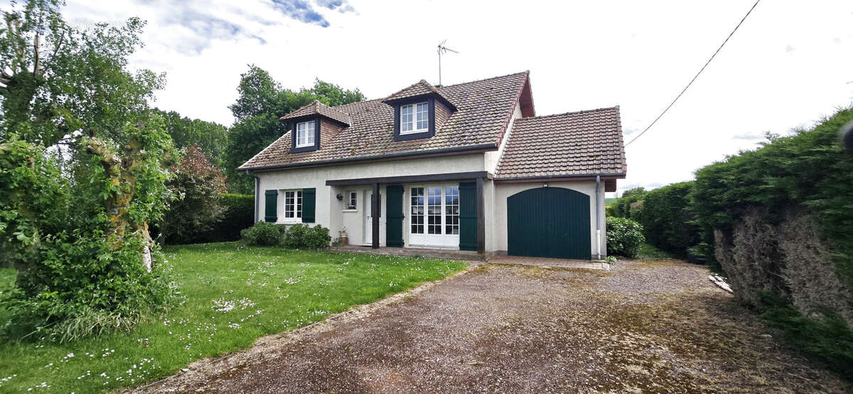 Maison à CAOURS