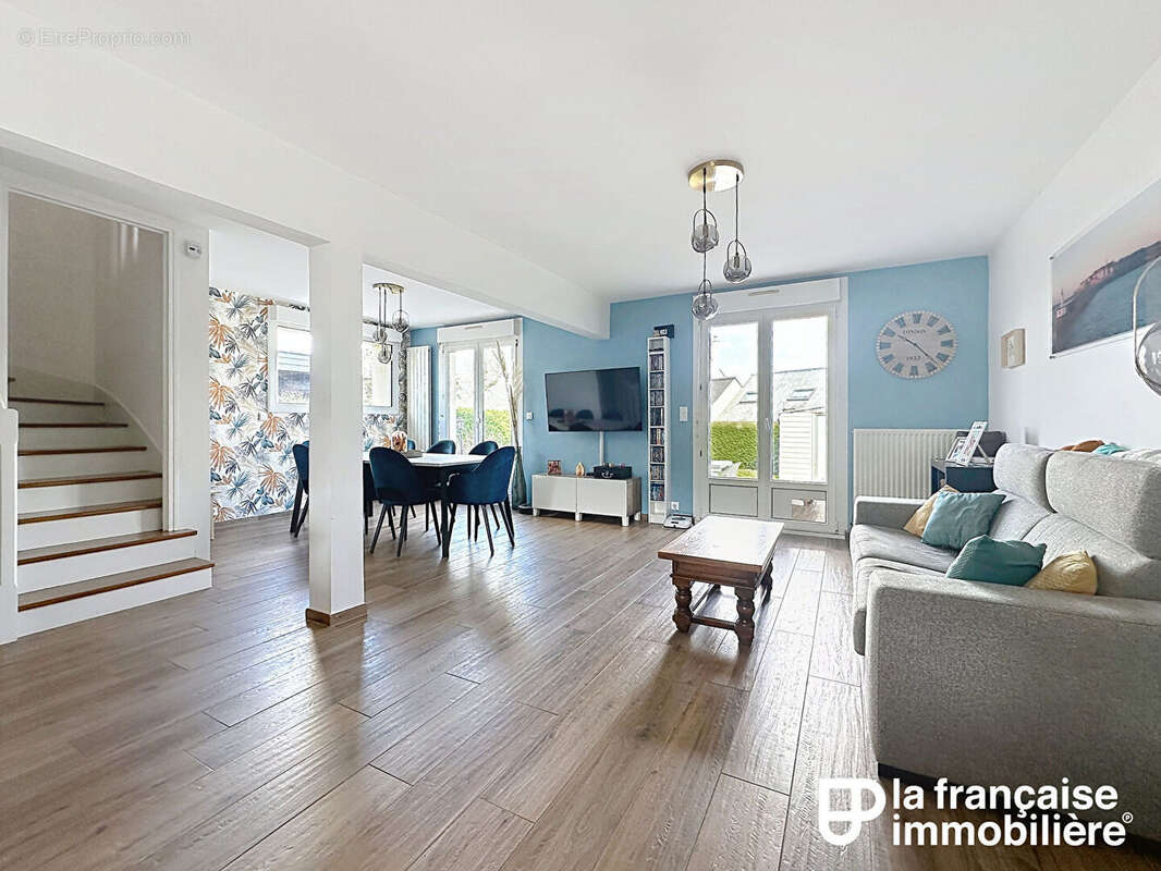 Maison à SAINT-ARMEL