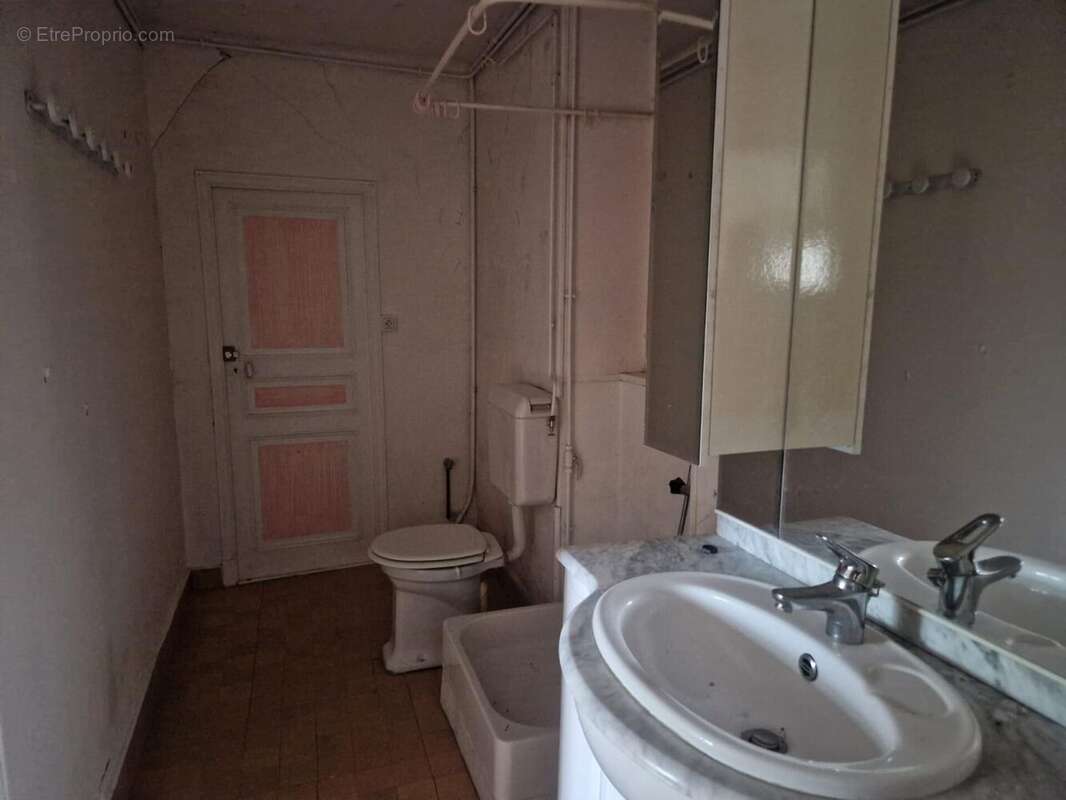 Photo 6 - Maison à ETROUSSAT