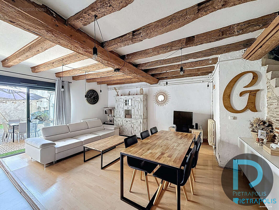 Maison à SAINT-LAGER