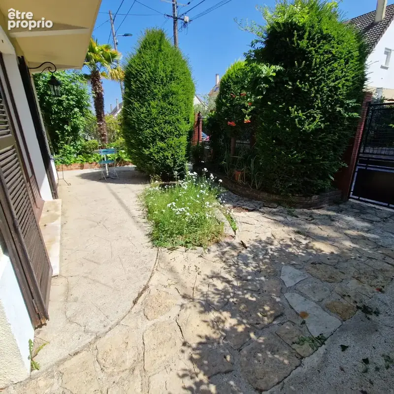 PALAISEAU - Les Joncherettes - 210 m² à exploiter - Maison de 6/7 pièces,  4 chambres sur un terrain de 333 m² au calme - photo 3