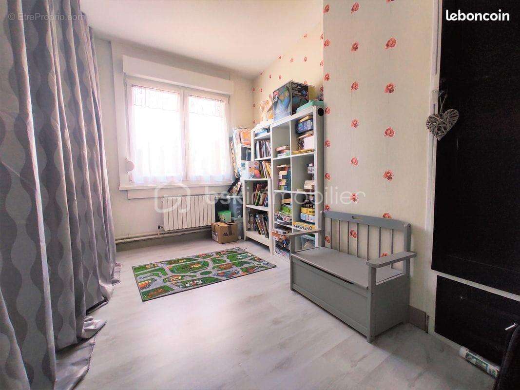  À VENDRE – Jolie maison familiale 114 m² avec grand jardin de 945 m² à Aniche - photo 9