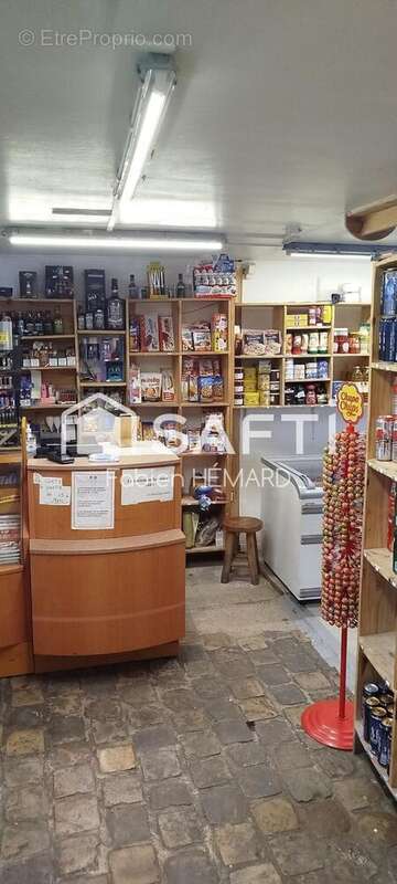 Photo 3 - Commerce à SEZANNE