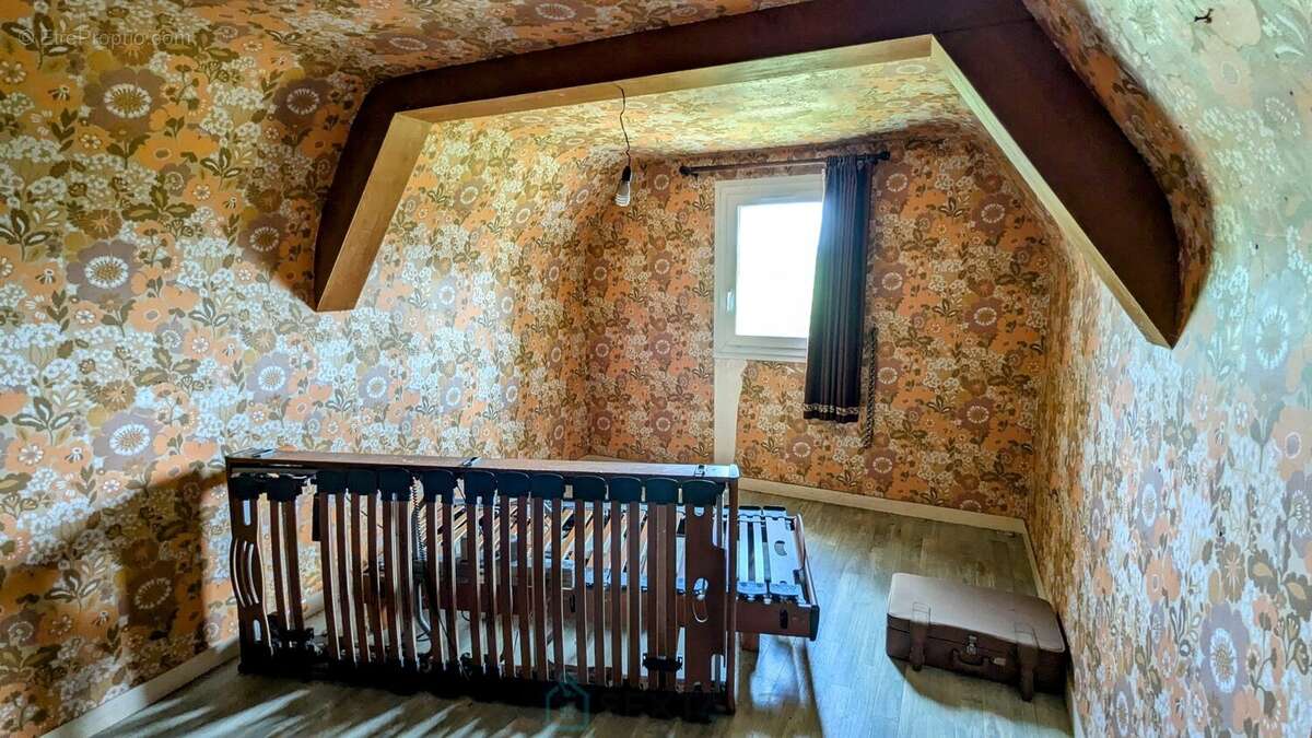Maison familiale des années 70 sur 4 500 m² de terrain  Proche Pontivy - photo 15