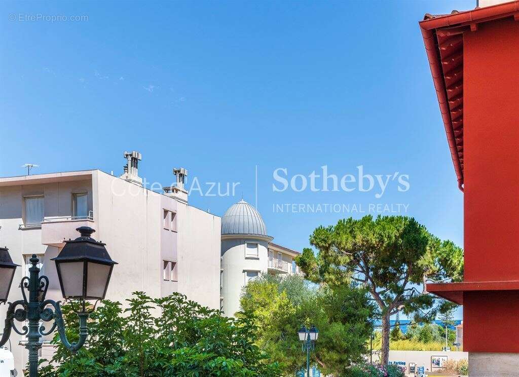 Appartement à BEAULIEU-SUR-MER