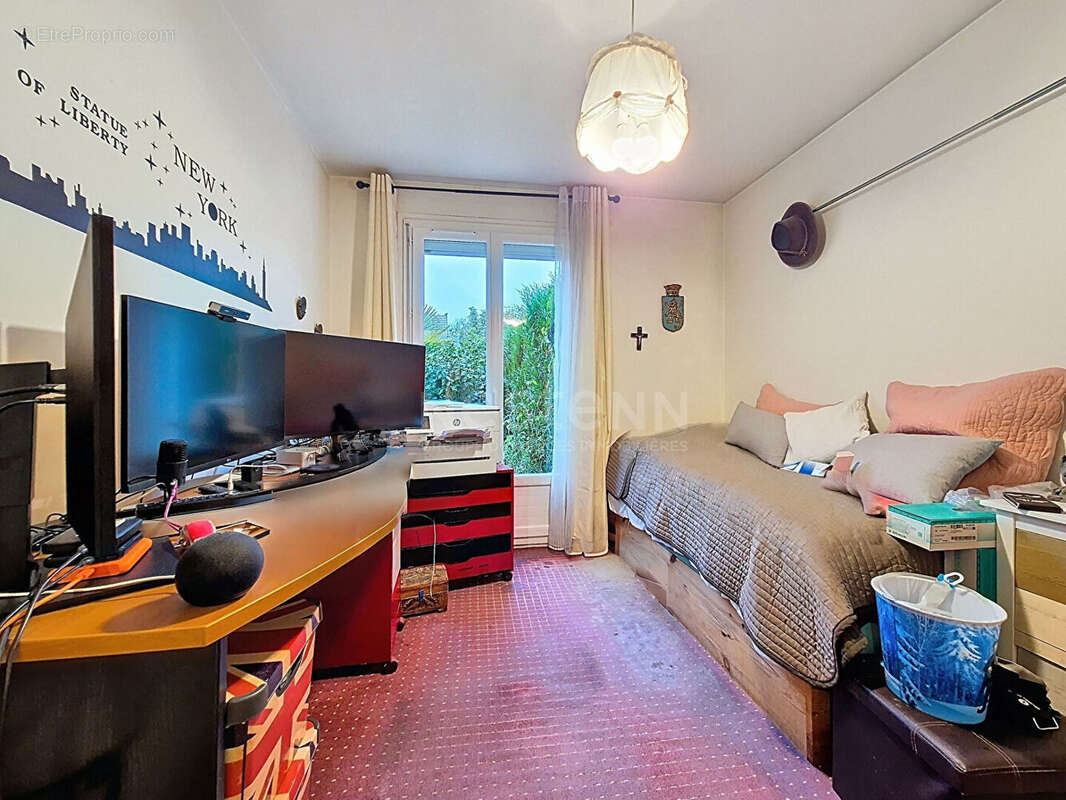 Appartement à LAMORLAYE