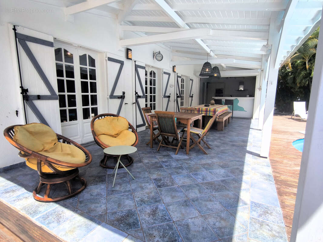 Maison à SAINTE-ANNE