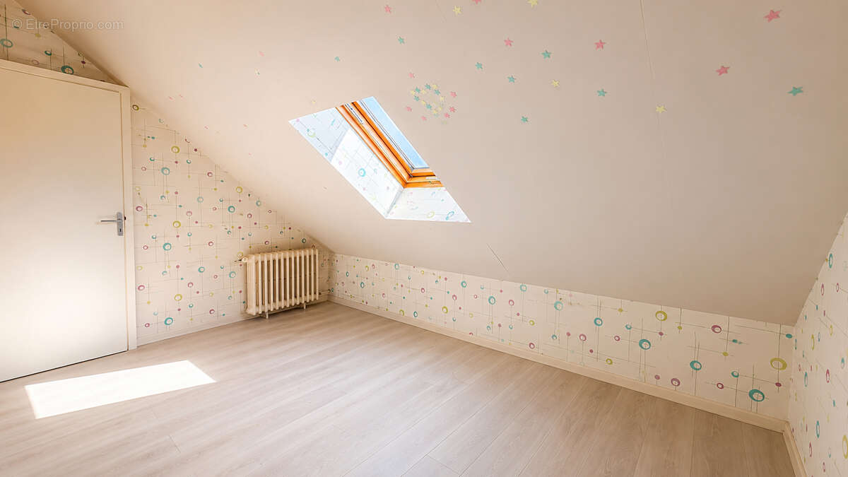 Un pavillon aux dépendances exceptionnelles ! - photo 11
