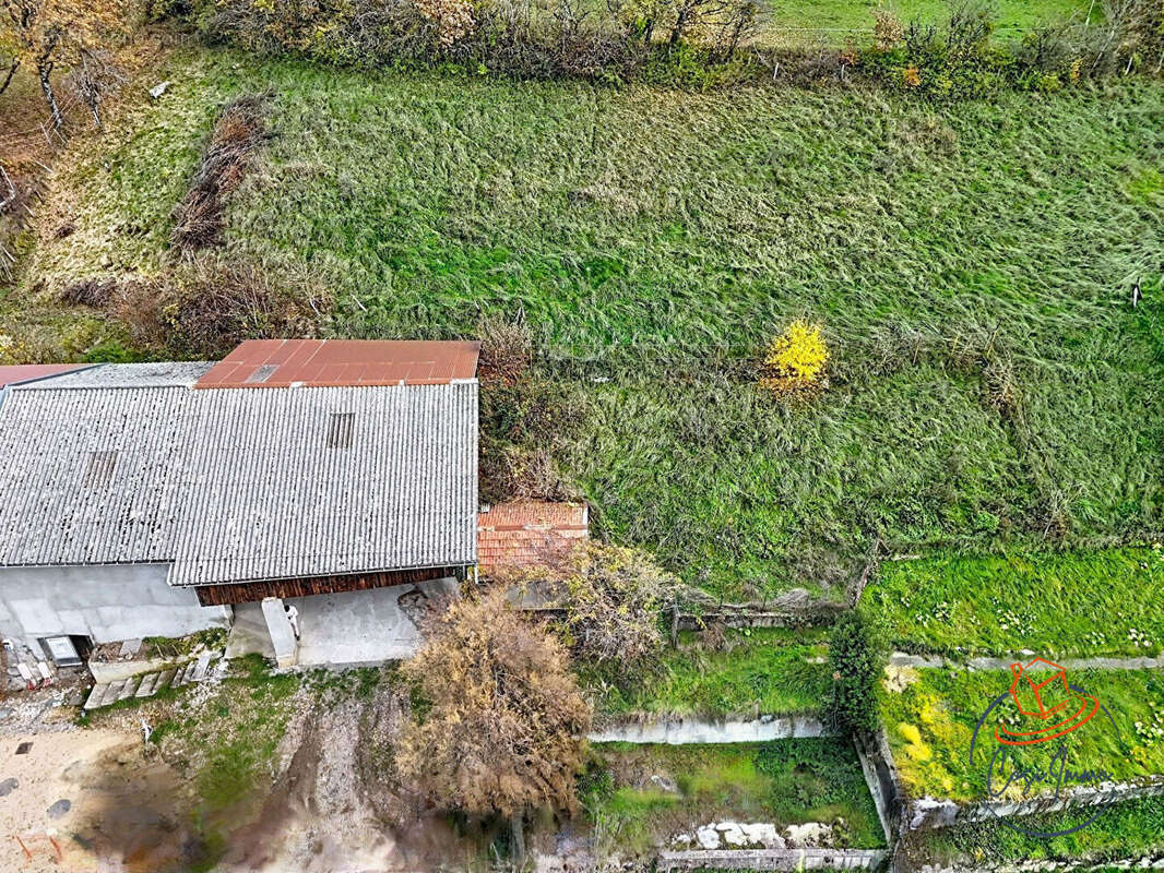 Maison à BELLEGARDE-SUR-VALSERINE