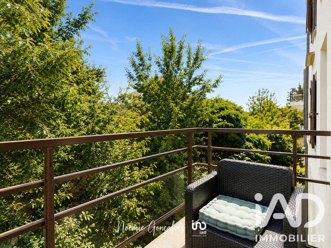 Photo 9 - Appartement à LES MUREAUX