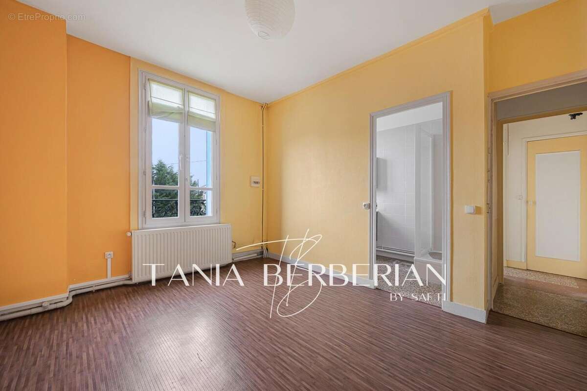 Photo 8 - Maison à NANTERRE