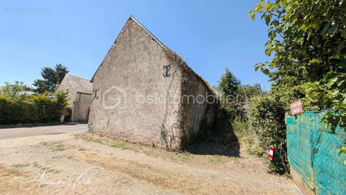 Grange à fort potentiel – Orgères-en-Beauce - photo 3