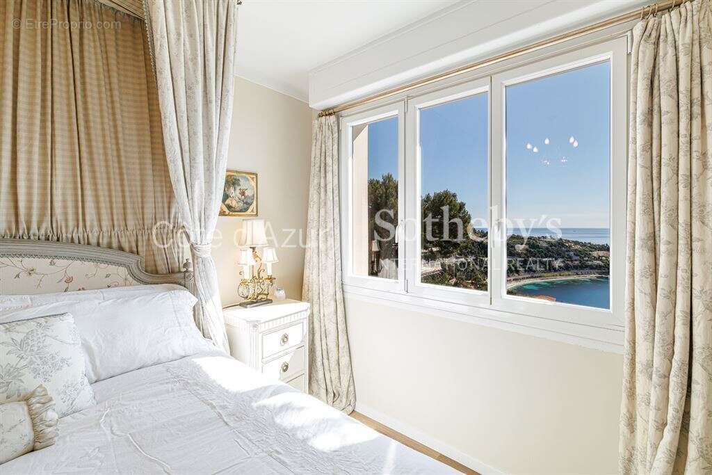 Appartement à VILLEFRANCHE-SUR-MER