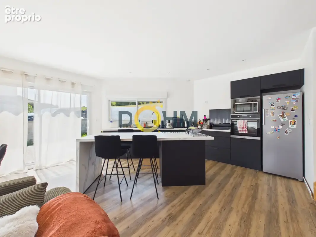 À vendre sur la commune de Fay-la-Triouleyre, belle maison  t5 d’environ 130 m2 récemment rénovée - photo 1