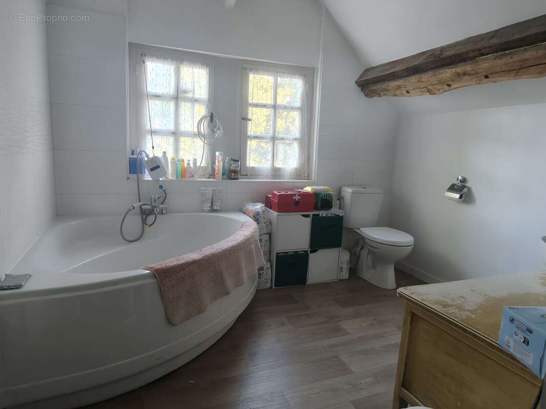 Maison de 108 m2, 5 pièces avec 3 chambres - Travaux à prévoir - photo 9