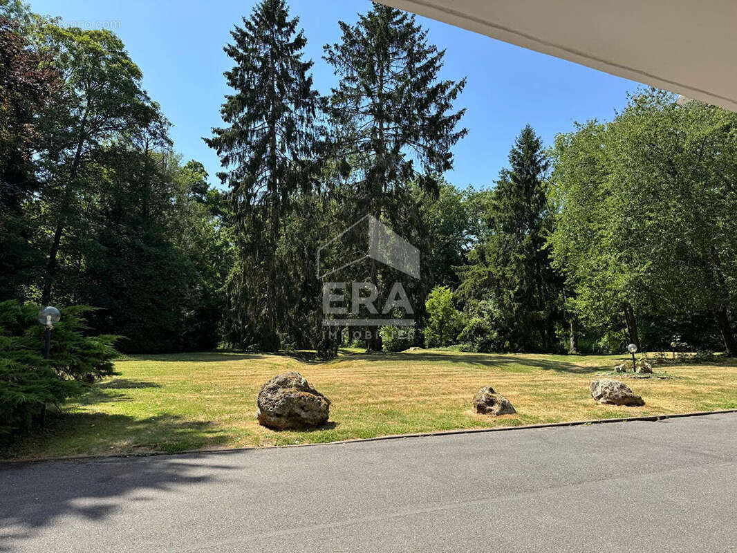 Appartement à COMBS-LA-VILLE