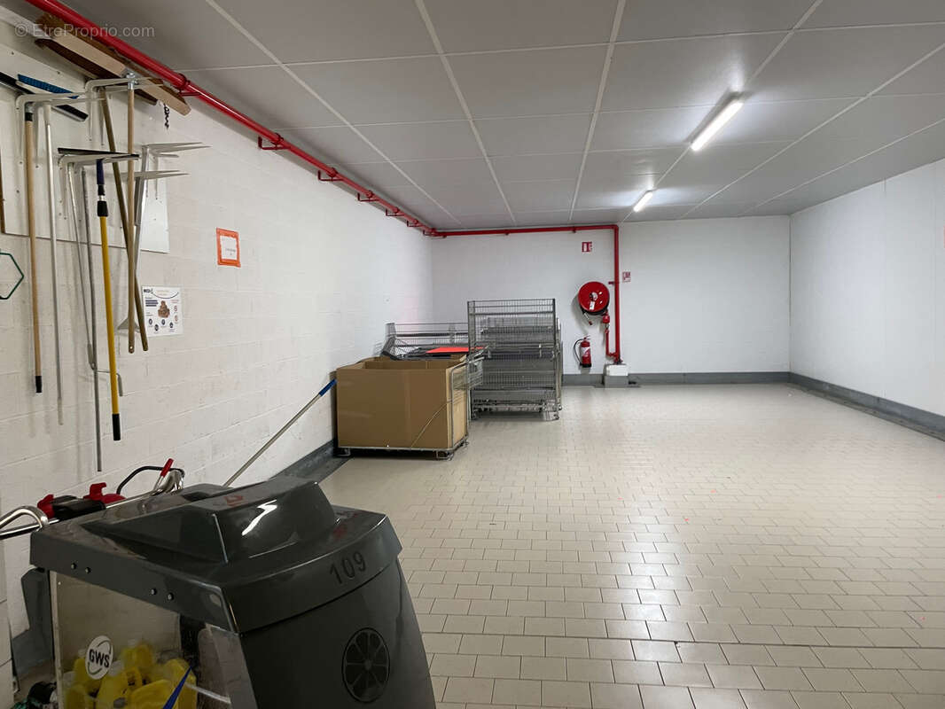 Commerce à BEAURAINVILLE