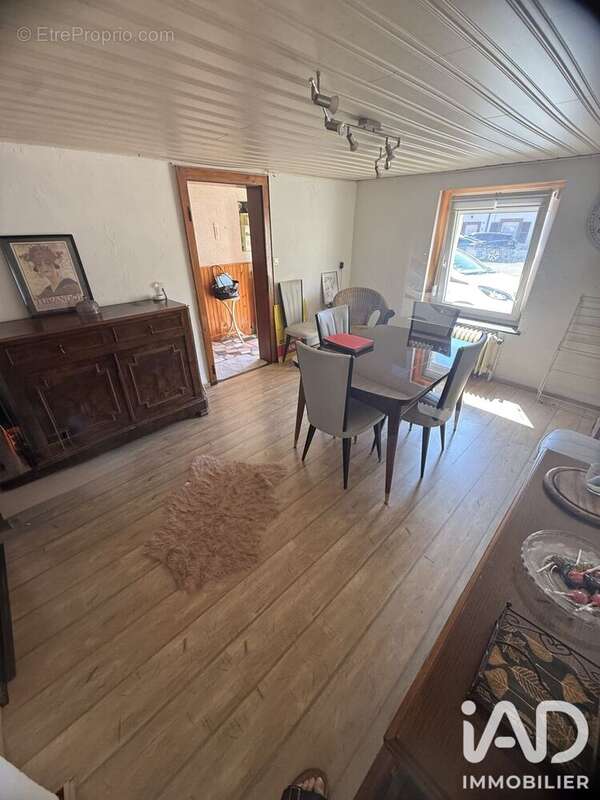 Maison 111 m² à Saint-Avold  - photo 2