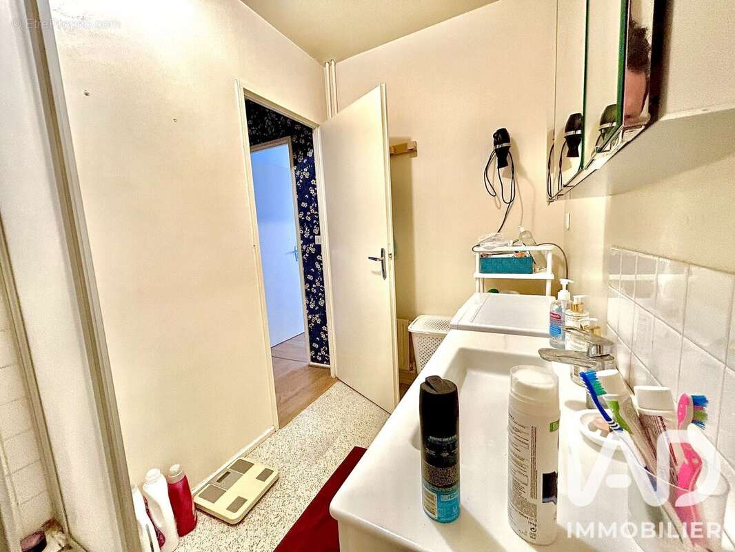 Appartement 67 m² à Sens  - photo 6