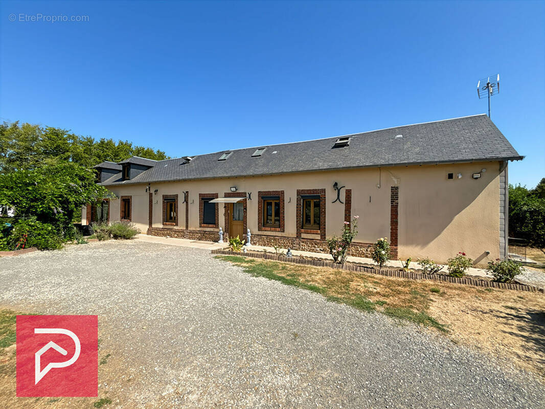 Maison à BERNAY