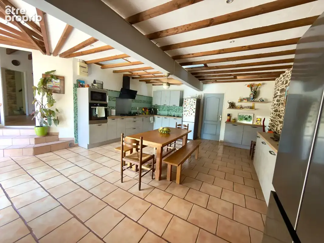 Maison de caractère  - 220 m² - 8  pieces - 5 chambres  - jardin - divisible en 2 maisons - charme et authenticité  à requista - - photo 3