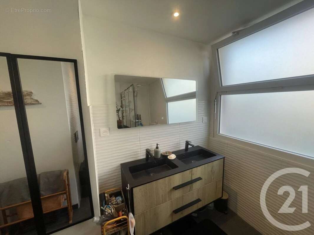 Appartement 83 m² à Lorient  - photo 15