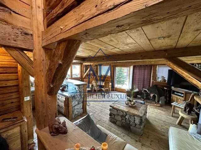 Maison à ARACHES-LA-FRASSE