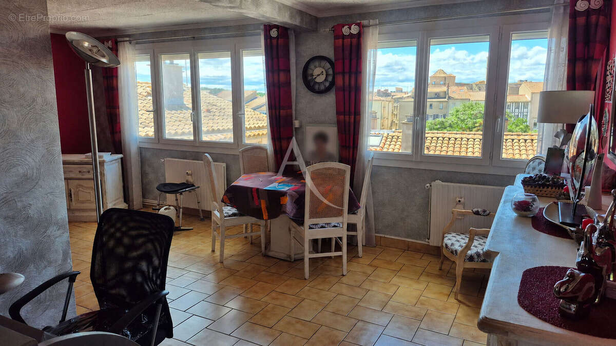 Appartement T3 77m², vue cathédrale, cave - photo 4