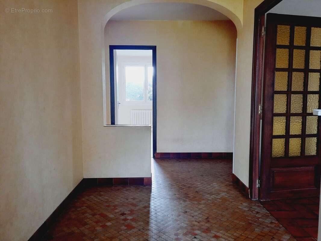 Maison à AGON-COUTAINVILLE