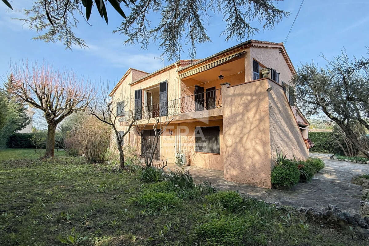 Maison à MOUGINS