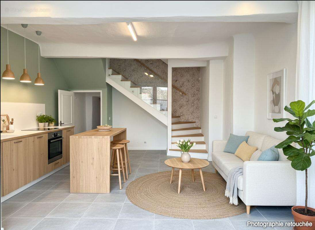 Maison à SAINT-JULIEN