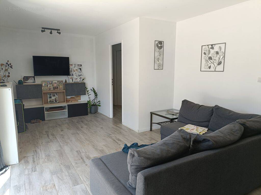 Maison à FOX-AMPHOUX