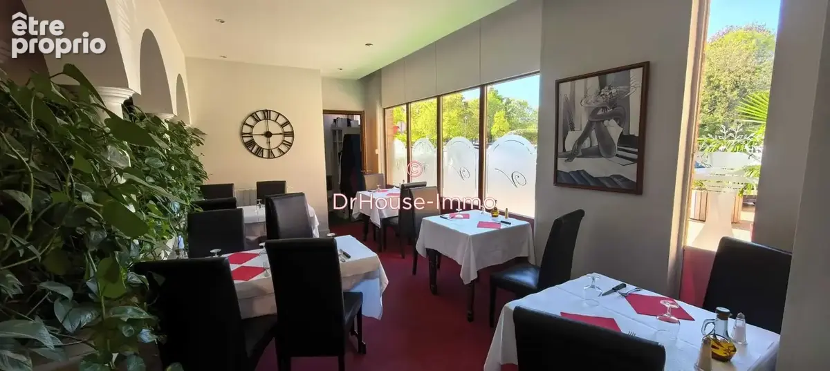 Commerce 212 m² à vendre à Maurepas (78310) - photo 13