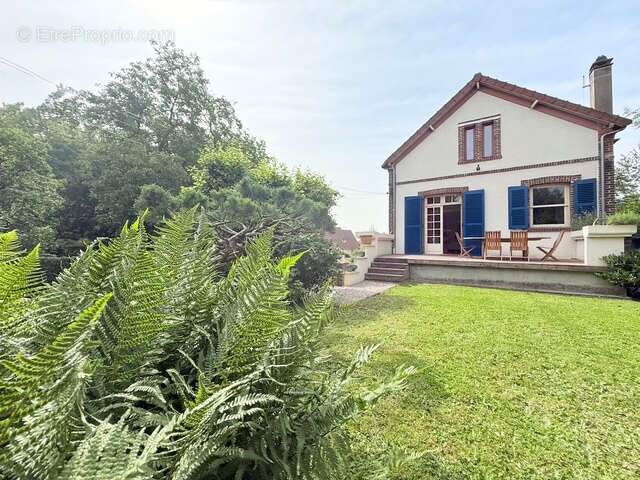 Maison à MONTLIGNON