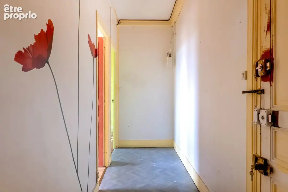 Suresnes – 33,57 m² à fort potentiel, au cœur d’un quartier vivant - photo 3