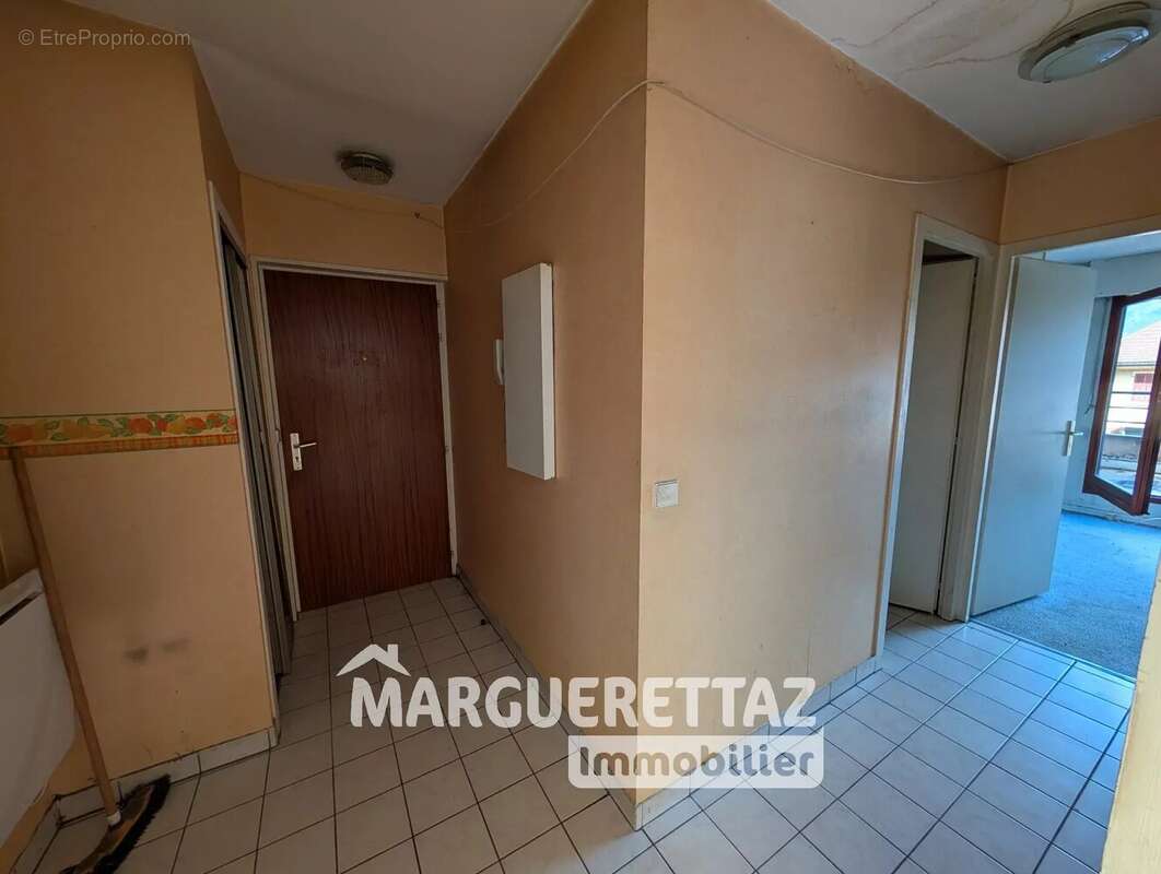 Appartement à MARNAZ