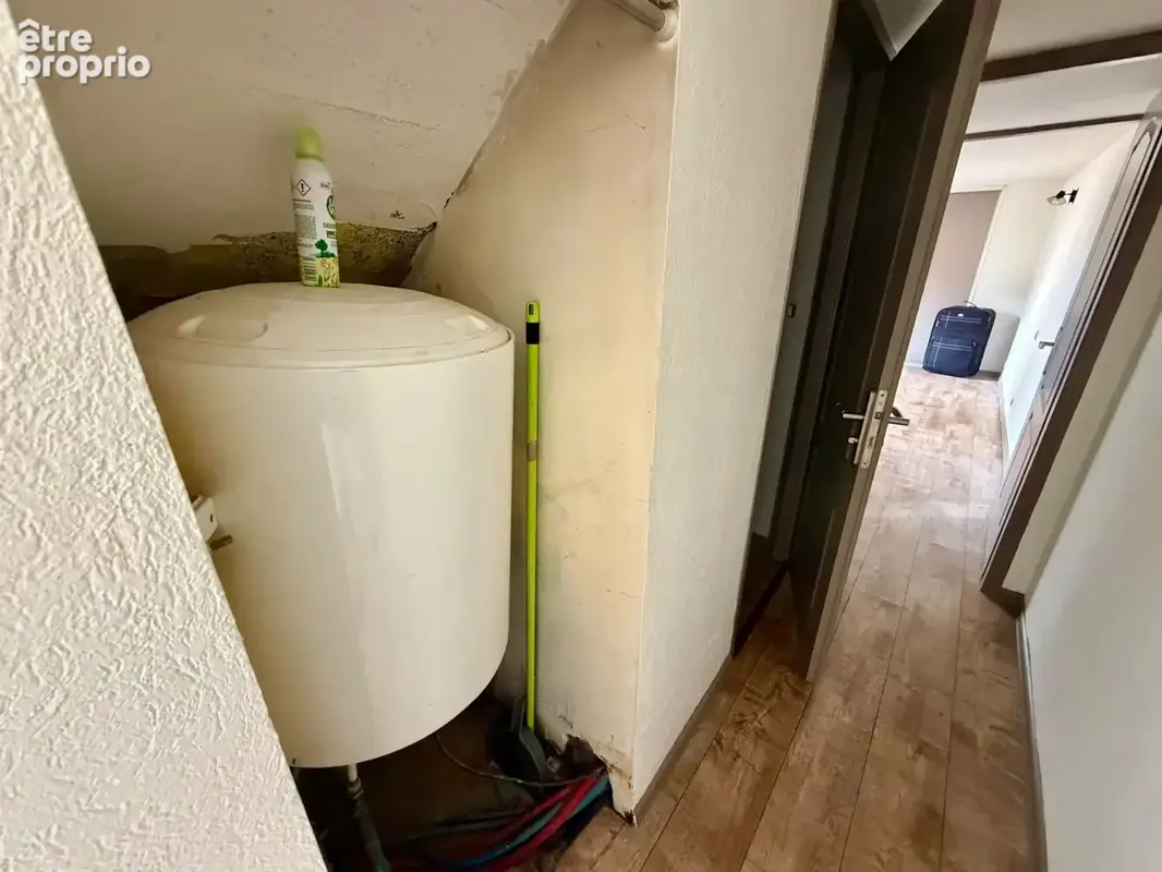 Vente maison de ville, 2 pièces, petit terrain lure centre ville - photo 11