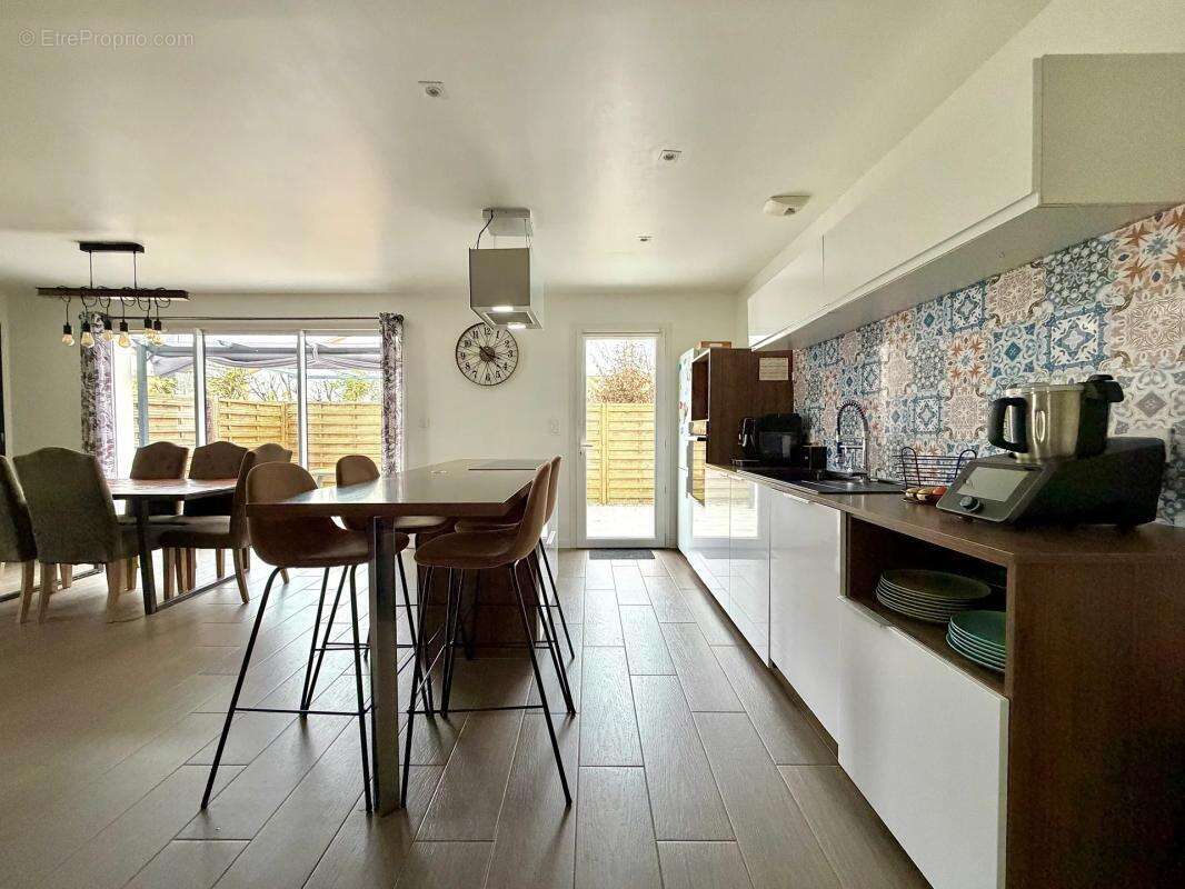 Maison à BEAUVOIR-SUR-MER