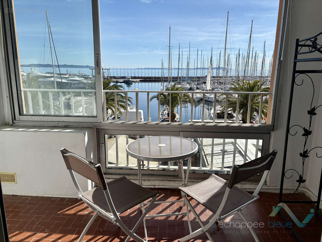 Appartement à HYERES