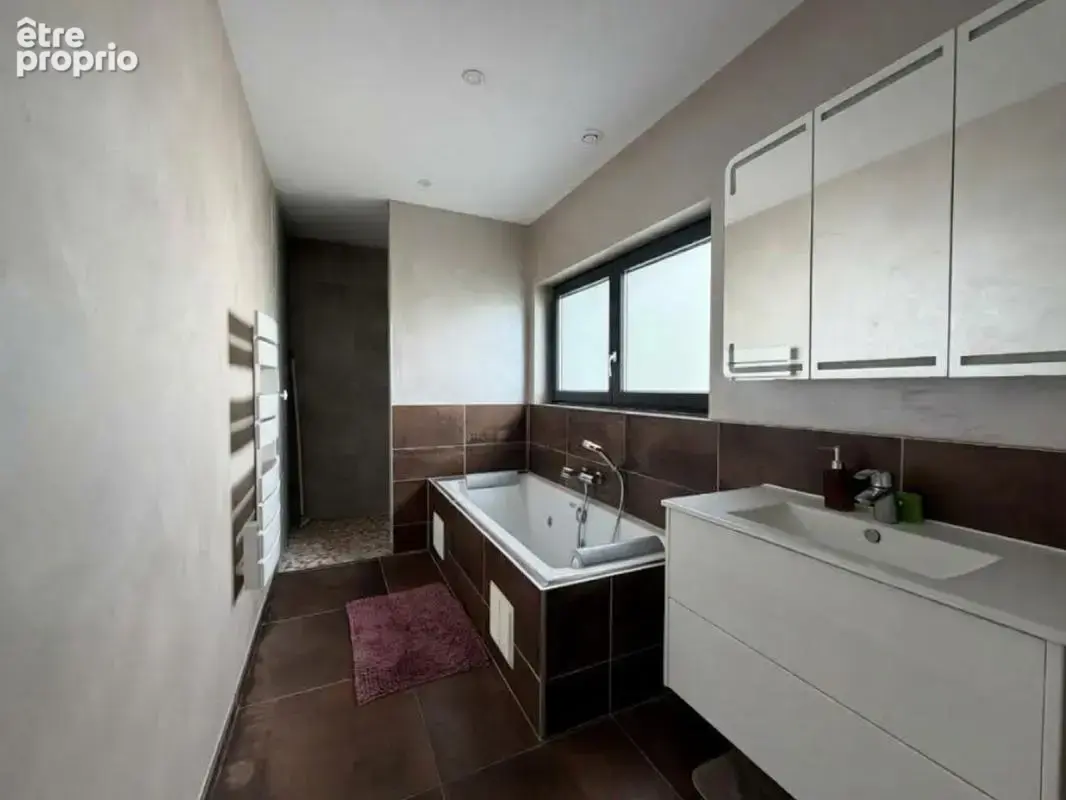 Maison d’architecte de 200m2 face à la forêt - Hangenbieten - photo 12